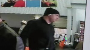 Policia Busca A Supuesto Ladron De Identidad Y De Tarjeta De Debito item-thumbnail