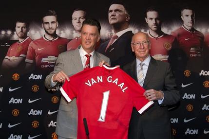 Van Gaal pide tiempo para imponer sello al United item-thumbnail