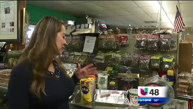 Supermercado Con Surtido De Comidas Internacionales item-thumbnail